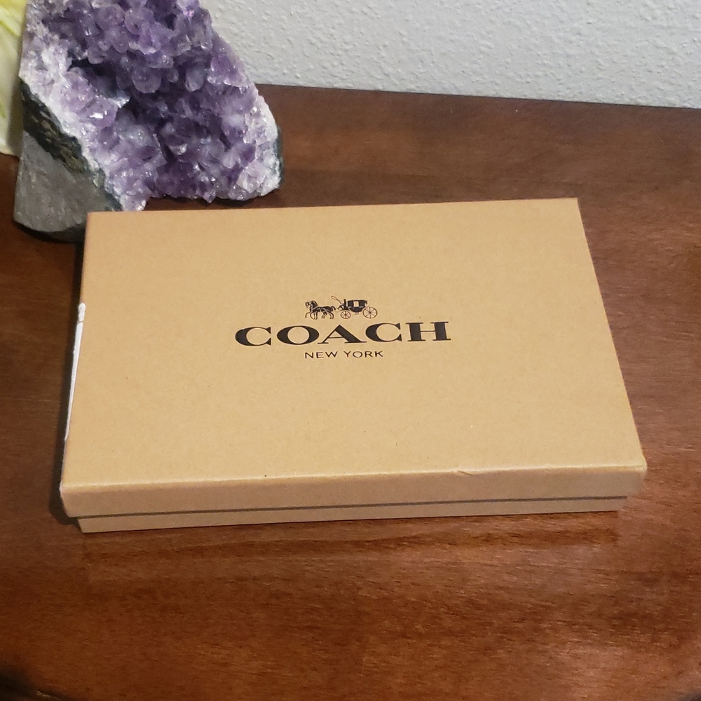 ▪︎New, In Box! COACH Leather Embossed Signature Men's 3 in 1 Wallet Gift Set - Picture 2 of 8